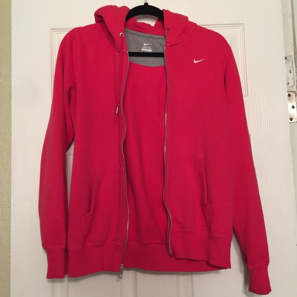 NIKE Sweater